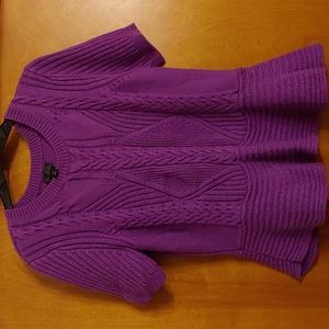 Purple/Plum short sleeve sweater